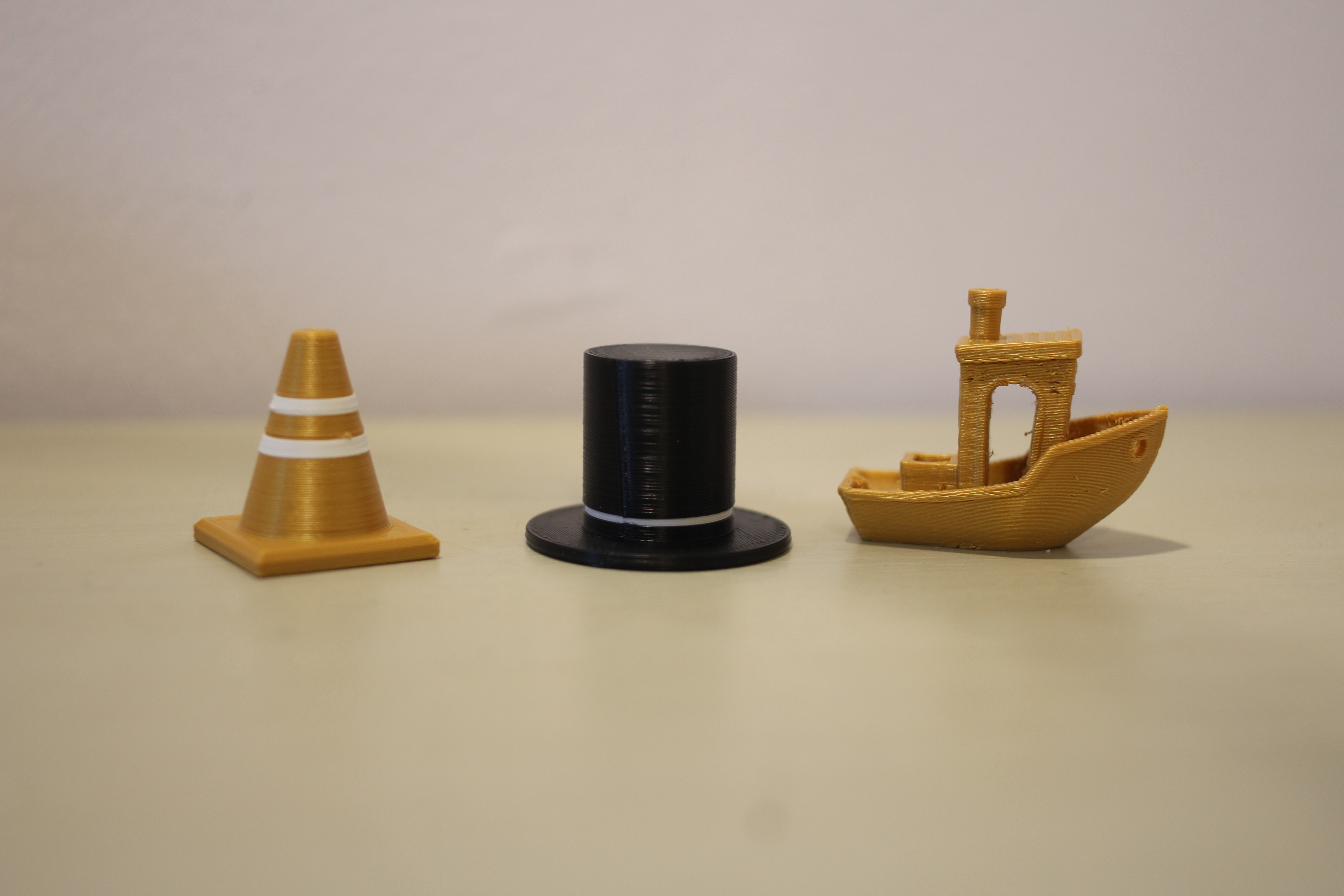 Sombreros magnéticos para el Simbionte